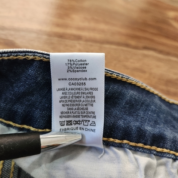 Coco Y Club Est. 1995 Women's Jeans Sz. 15/16 - Picture 10 of 12